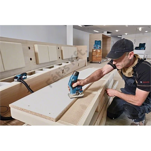 Bosch GKF 12V-8 akkus élmaró (2x3.0Ah) L-Boxx-ban