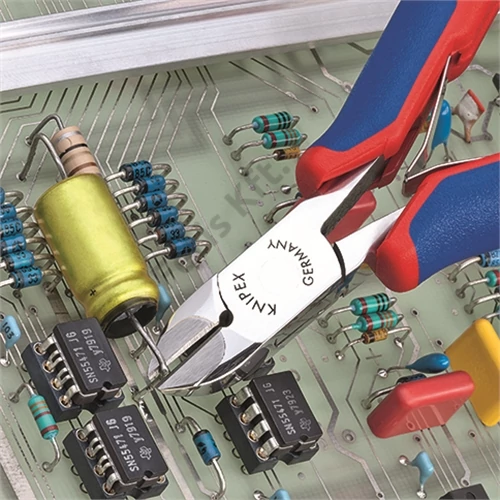 Knipex elektronikai oldalcsípő fogó keményfém vágóéllel többkomponensű nyél 120 mm