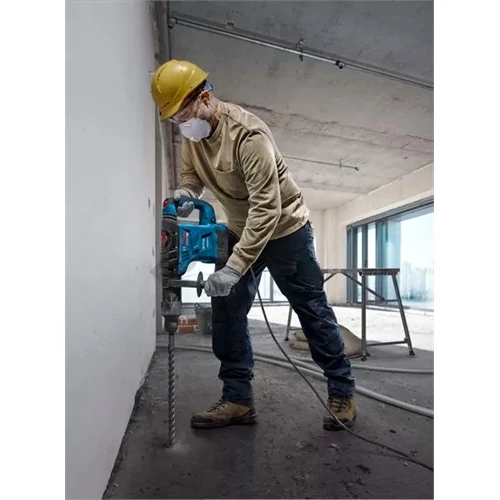 Bosch GBH 6-42 C Fúrókalapács szerszámkofferben