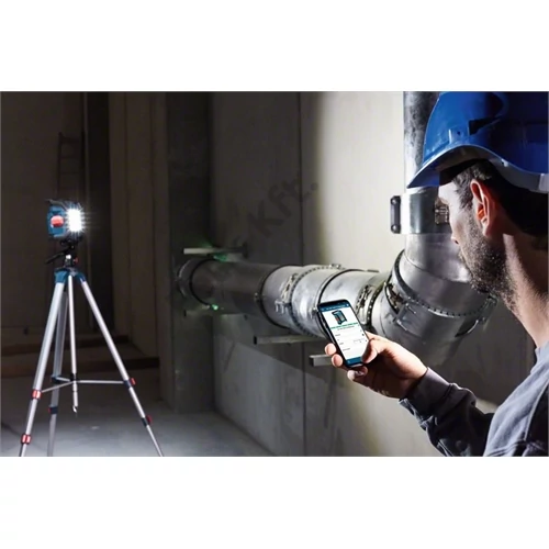 Bosch GLI 18V-1200 C akkus lámpa (akku és töltő nélkül)