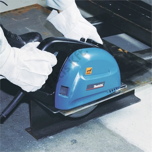 Makita 4131 fémvágó körfűrész 1100W