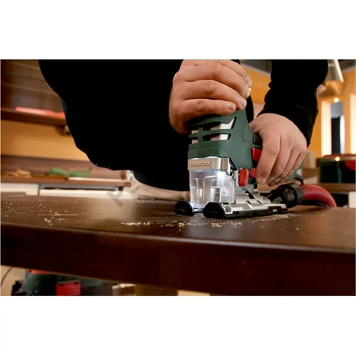 Metabo STE 140 Plus  szúrófűrész 750W T