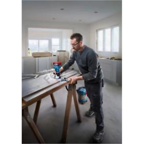 Bosch GLF 18V-8 Professional Akkus élmaró kartondobozban