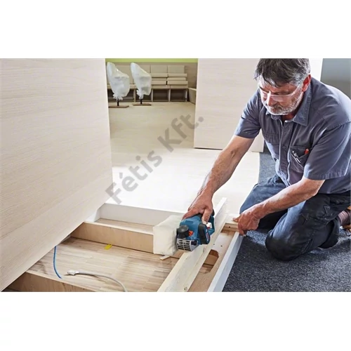 Bosch GHO 12V-20 akkus gyalu (akku és töltő nélkül)