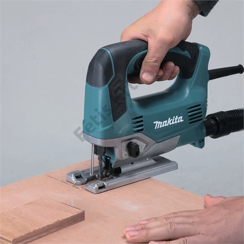 Makita JV0600J 650W szúrófűrész v: 90mm +MakPac