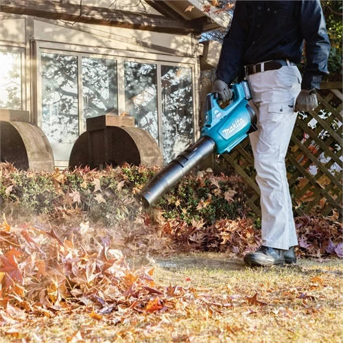 Makita UB001GZ 40Vmax XGT Li-Ion BL légseprű 16m3/p alapgép (akku és töltő nélkül)