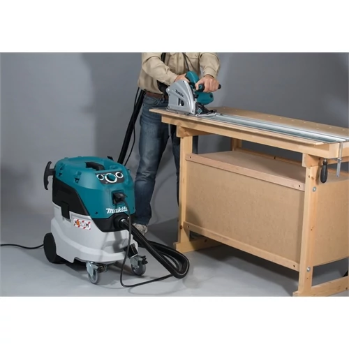 Makita VC4210L 1200W 25kPa száraz-nedves porszívó 42l L
