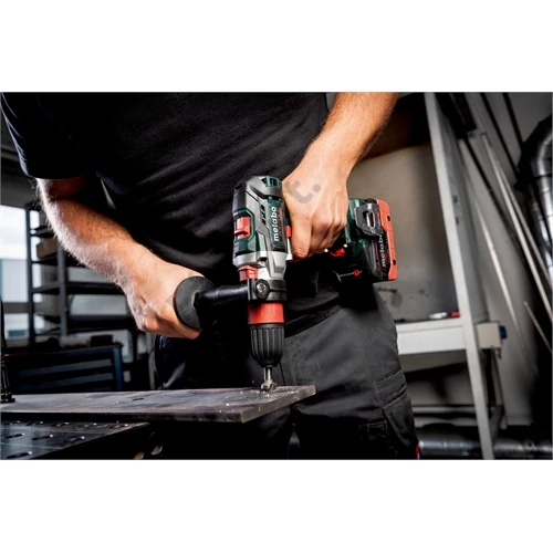 Metabo GB 18 LTX BL Q I akkus menetfúró alapgép (akku és töltő nélkül)