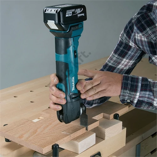 Makita DTM51RTJX4 18V LXT Li-ion multifunkciós gép készlet 2x5.0Ah + tartozékok
