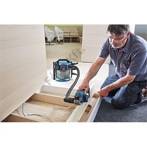 Bosch GHO 12V-20 akkus gyalu (akku és töltő nélkül)