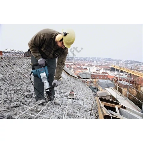 Bosch GSH 11 VC SDS-Max vésőkalapács 23J 1700W kofferban