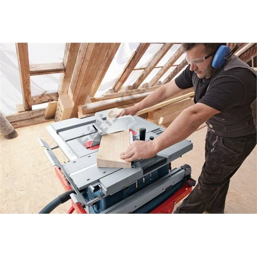 Bosch GTS 10 XC asztali fűrész 2100W